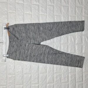 AMERICAN EAGLE Hi-Rise Crop Legging Marled Grey NWT
